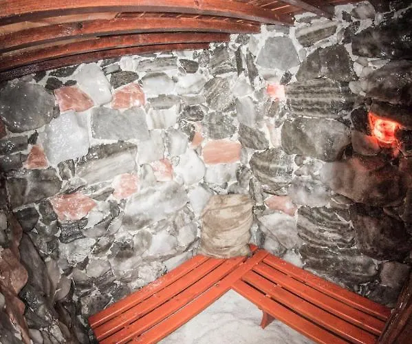 Комплекс Щастливците Hotel